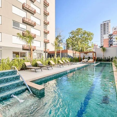 Studio Lux Ao Lado Da Puc Com Netflix Porto Alegre Exteriör bild
