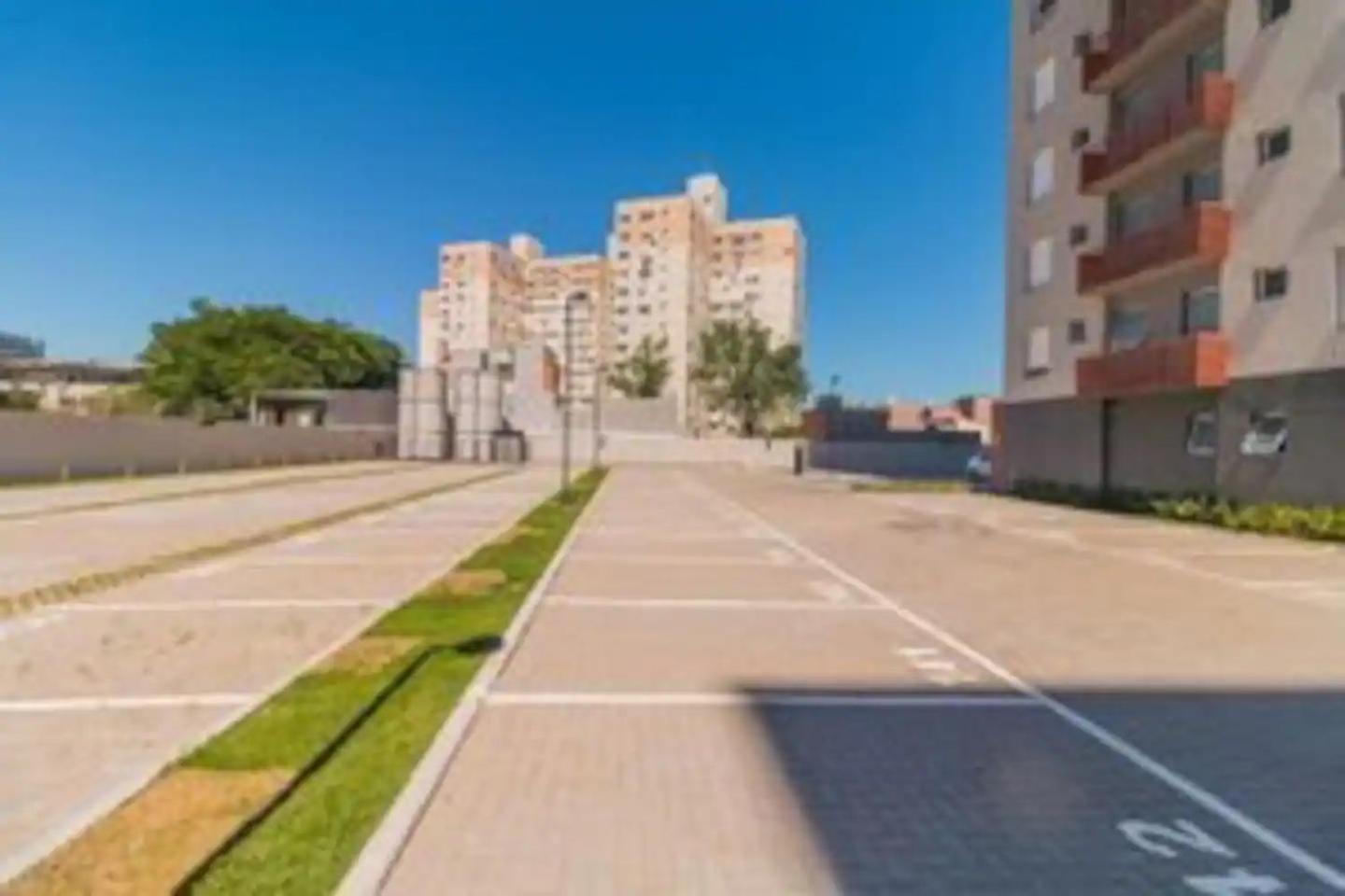 Studio Lux Ao Lado Da Puc Com Netflix Porto Alegre Exteriör bild